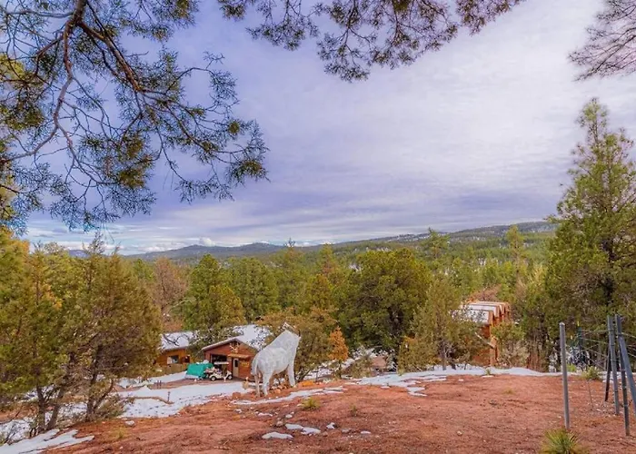 #3 Rainbow Trout - Pet Friendly- Sleeps 6 - Playground & Game Chalet *