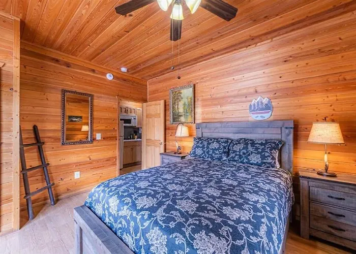 #3 Rainbow Trout - Pet Friendly- Sleeps 6 - Playground & Game Chalet Payson