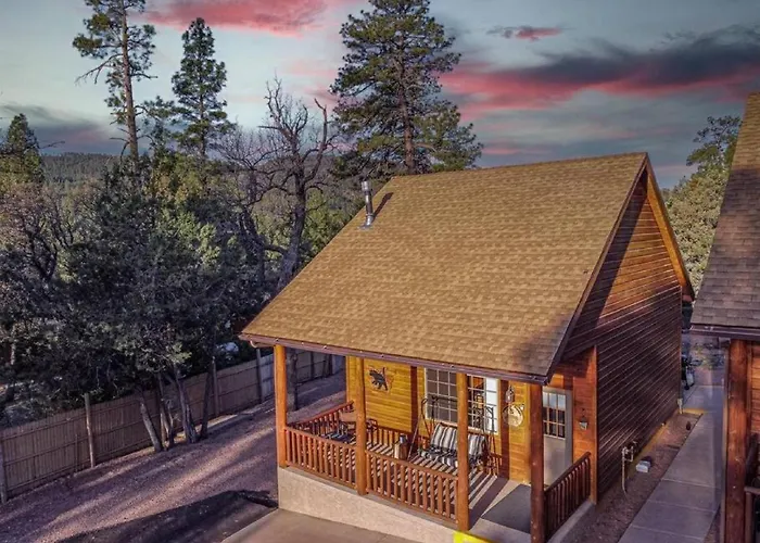 #3 Rainbow Trout - Pet Friendly- Sleeps 6 - Playground & Game *